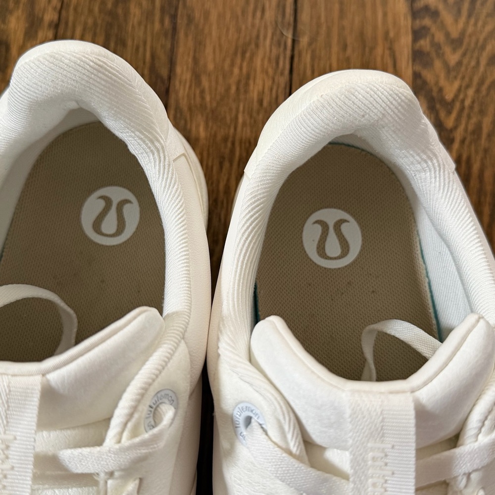 SOLD🟥⭕️lululemon Cityverse Sneakers Women's 12 White/White Casual Shoes - Picture 4 of 9